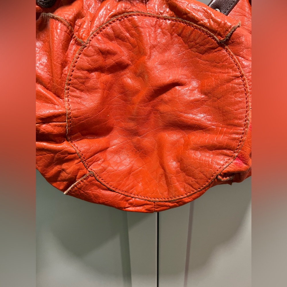 The Sak Orange Leather Shoulder Bag - Picture 3 of 11